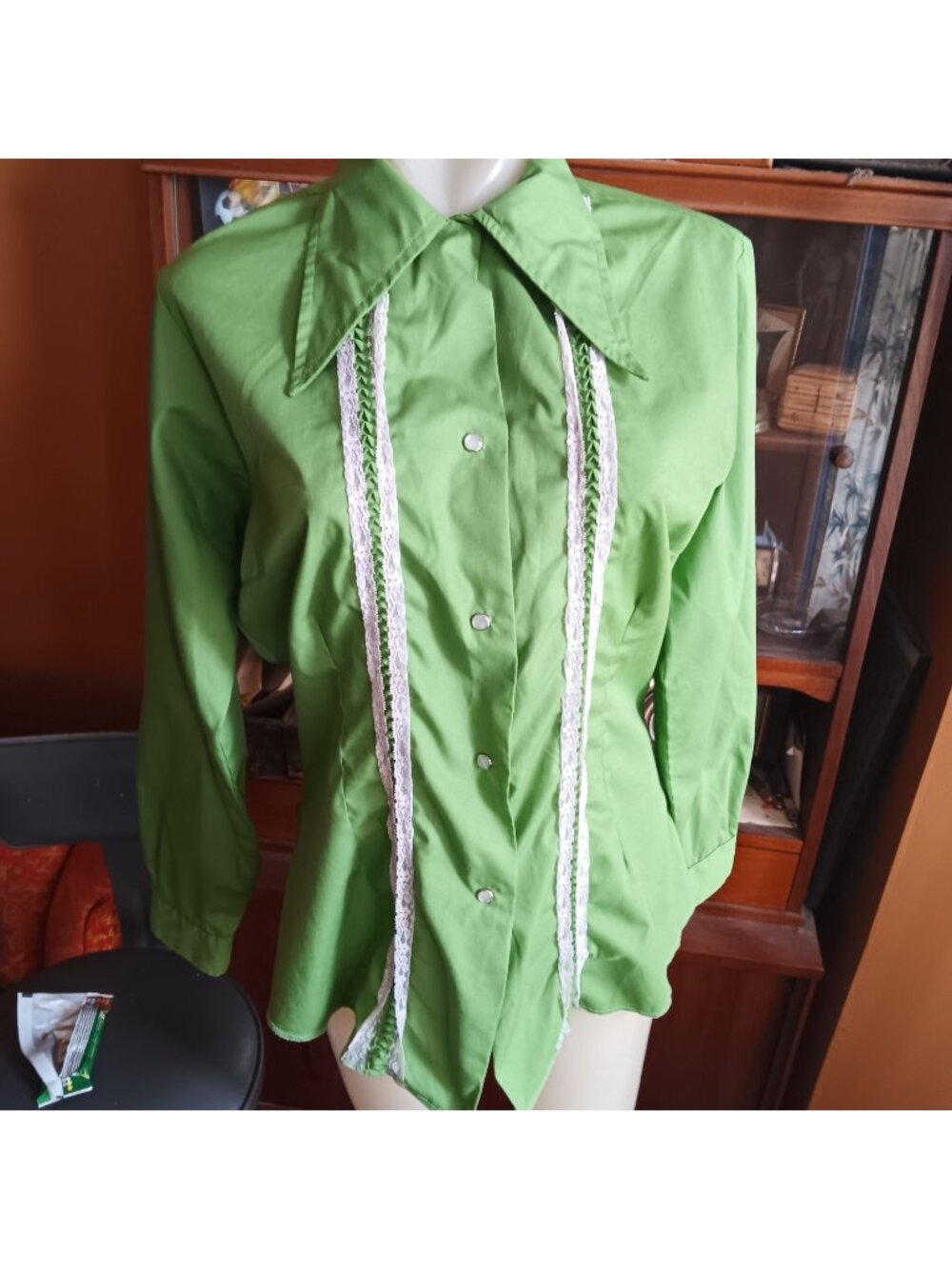 Medium Vintage Cowgirl Blouse Shirt 1960's Karman Western Avocado Green Snap Mod